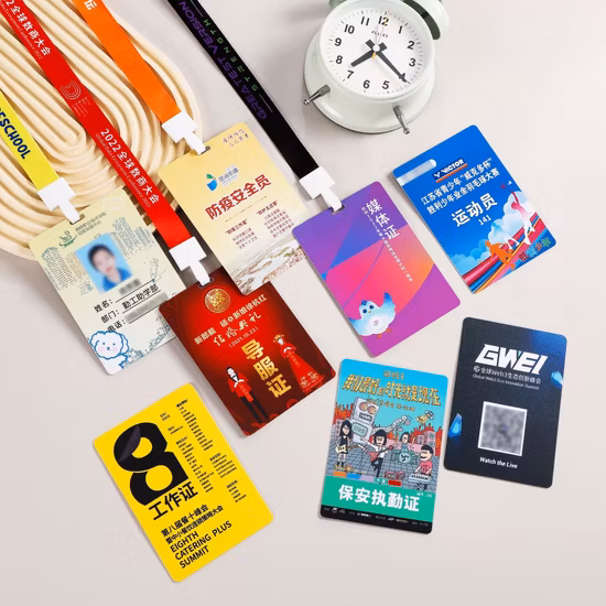 PVC Pet PC Cr80 Inyección de tinta Plástico imprimible En blanco Acceso NFC Tarjeta de membresía inteligente Tarjeta de identificación con chip Proximidad RFID MIFARE Tarjeta de felicitación Impresión offset